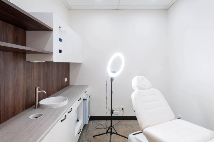 Small Room with a Clinic Chair and Ambient Lighting